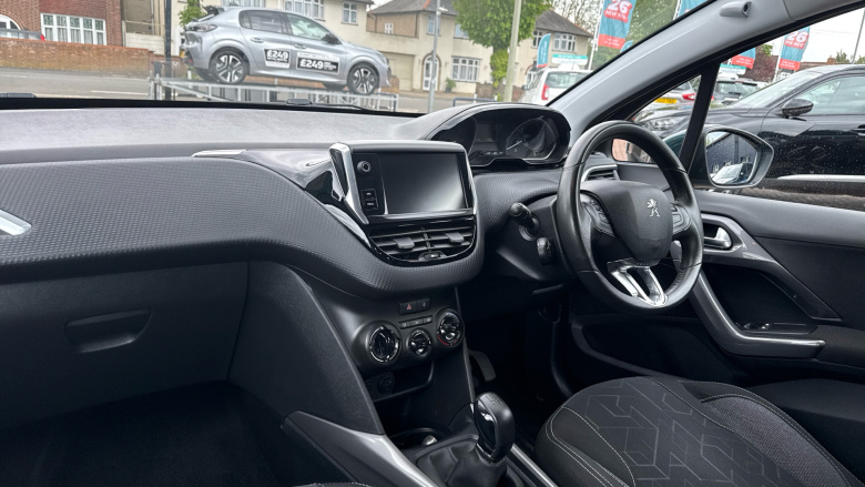Peugeot 2008 1.2 PureTech Active 5dr Petrol Estate